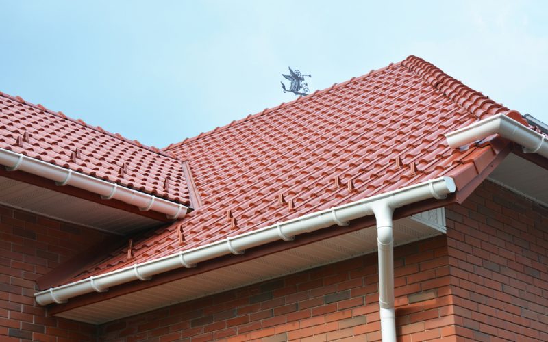 Gutters / Eavestroughs: An Integral Part of Your Roofing System