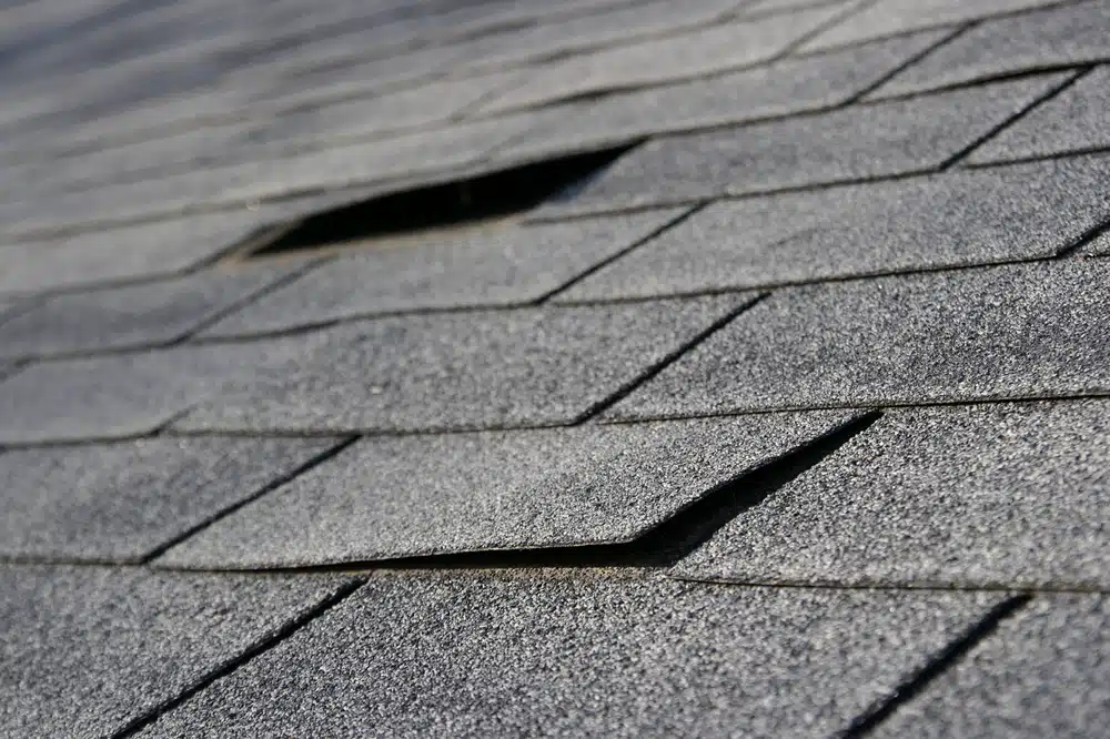 Warning signs of roof damage